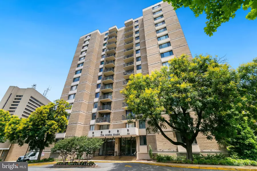 118 MONROE ST #810, Rockville, MD 20850