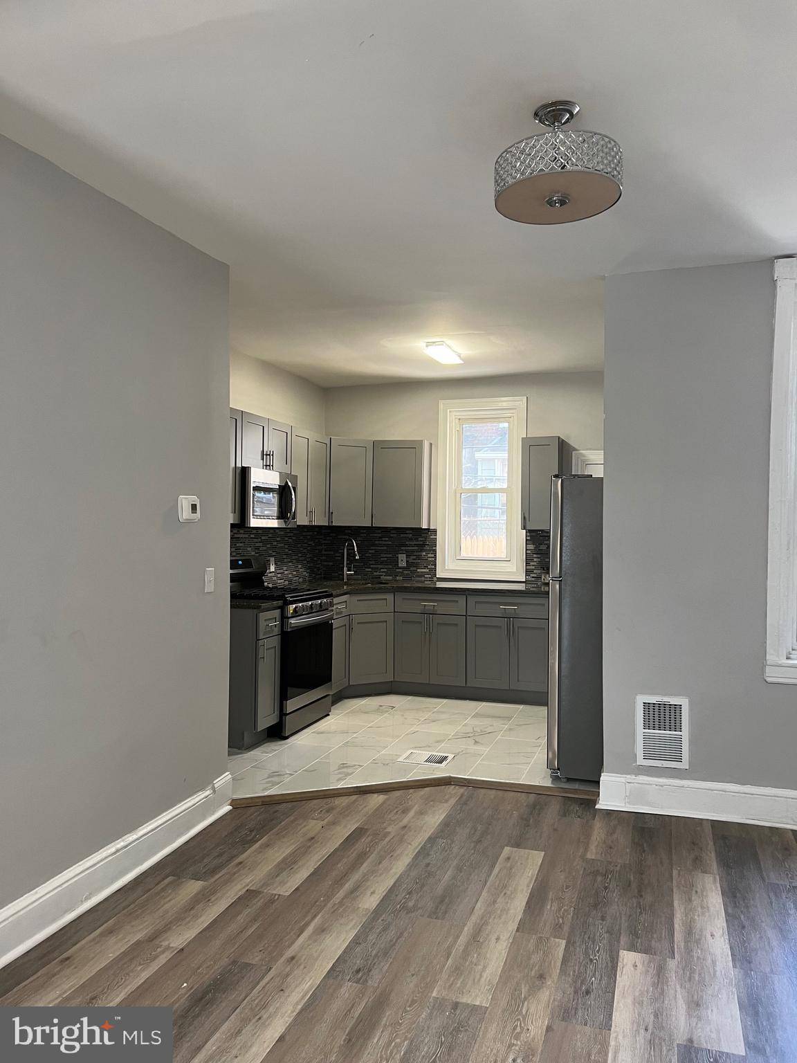 Philadelphia, PA 19132,2758 N NEWKIRK ST