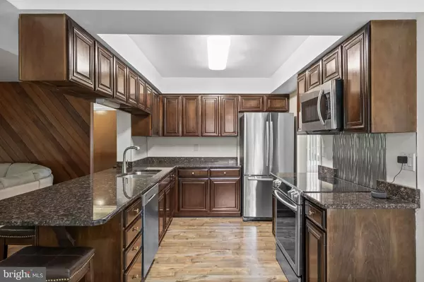 Marlton, NJ 08053,16 BROOKFIELD AVE