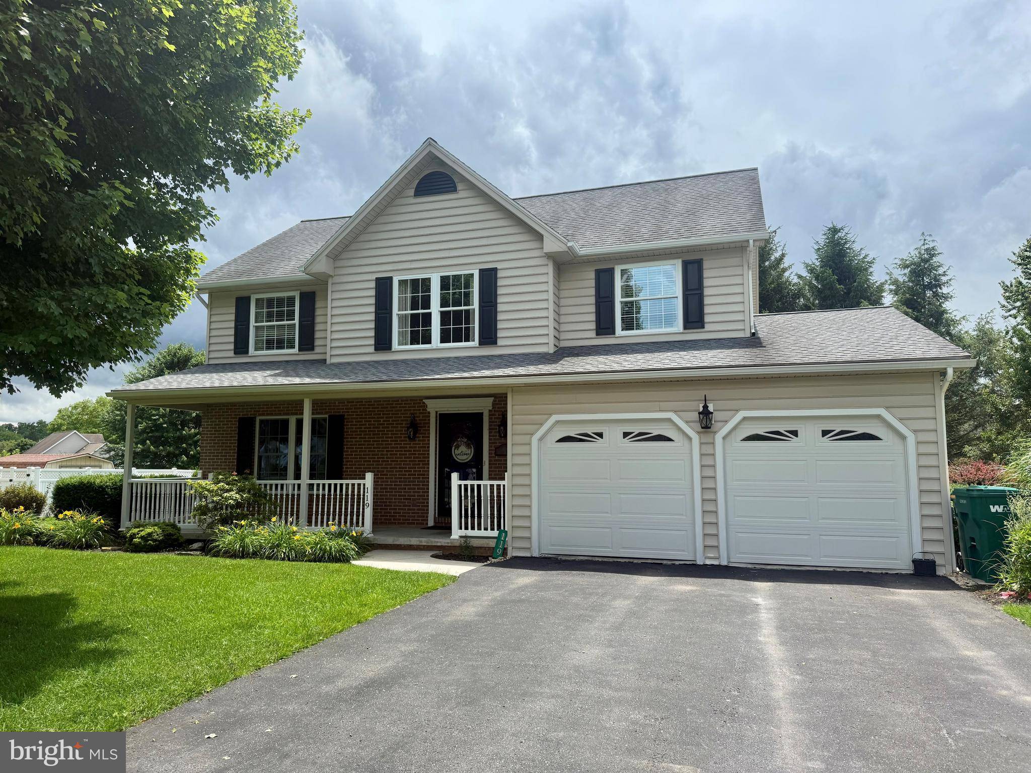 119 HOPE DR, Boiling Springs, PA 17007