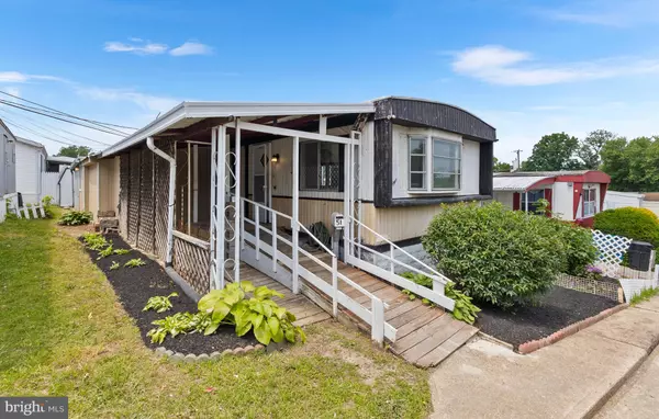 51 HOLLY ST, Wilmington, DE 19808