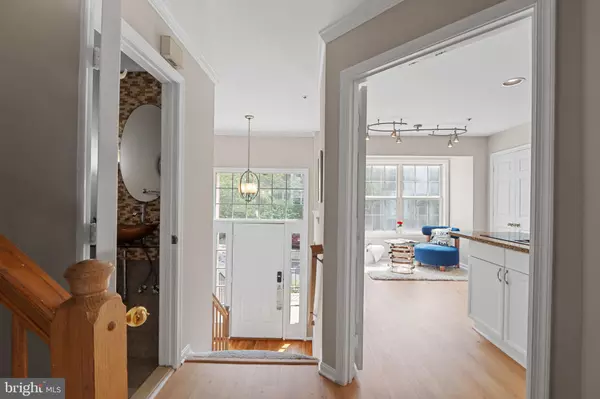 Gaithersburg, MD 20879,18503 CARRIAGE WALK CIR