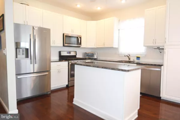 Trenton, NJ 08620,12 ATRIUM DR