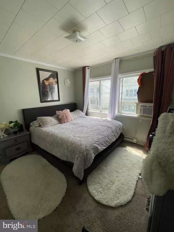 Mahanoy City, PA 17948,107 W SPRUCE ST