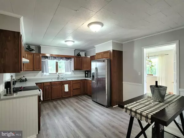 Kylertown, PA 16847,189 ROLLING STONE RD