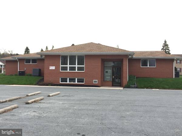 44 N FIFTH ST, Mount Wolf, PA 17347