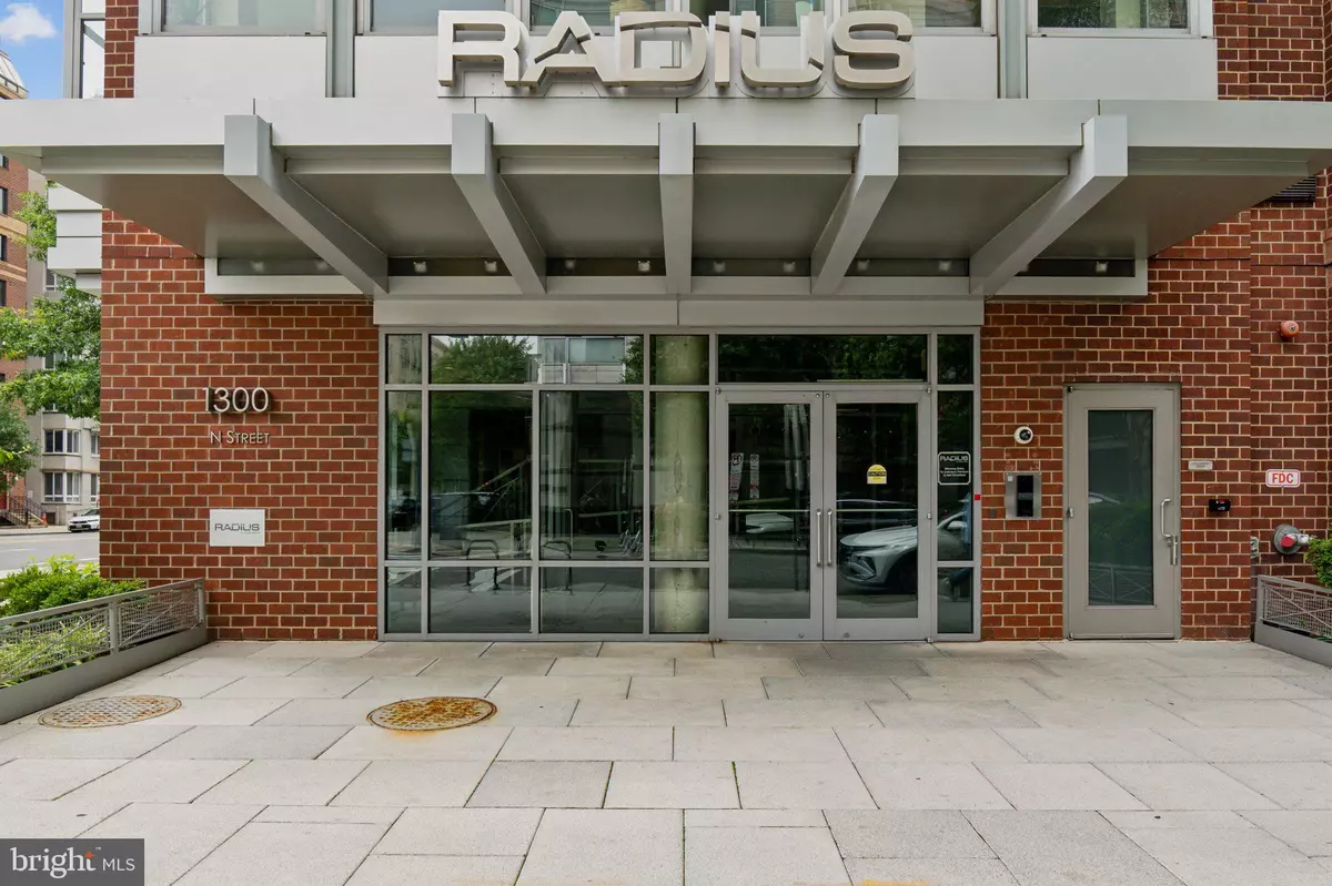 Washington, DC 20005,1300 N ST NW #201