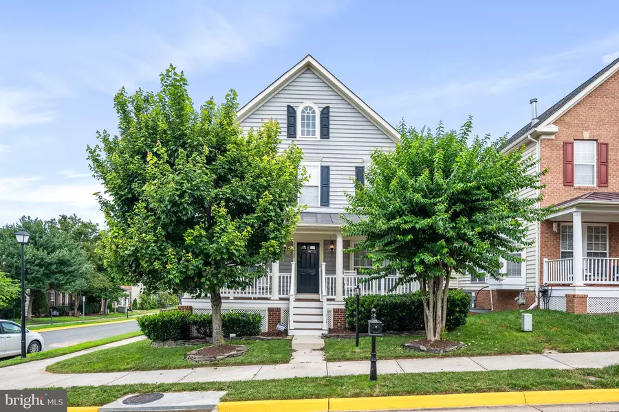 16438 REGATTA LN, Woodbridge, VA 22191