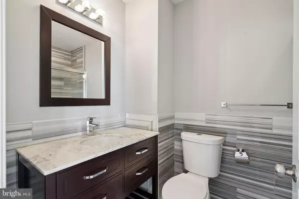 Philadelphia, PA 19122,1401-25 N 5TH ST #815