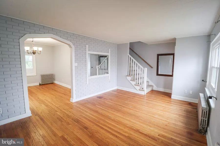 652 WINDSOR ST, York, PA 17403