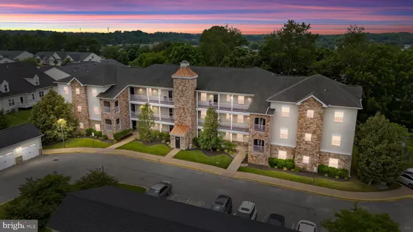 Newark, DE 19702,101 COLONIAL DOWNS CT #1301
