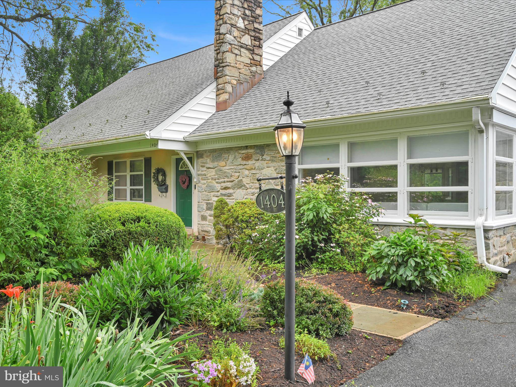 Lancaster, PA 17603,1404 HILLCREST RD