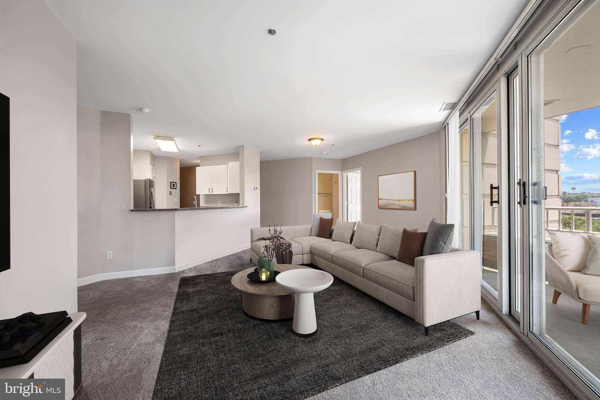 Baltimore, MD 21230,100 HARBORVIEW DR #212