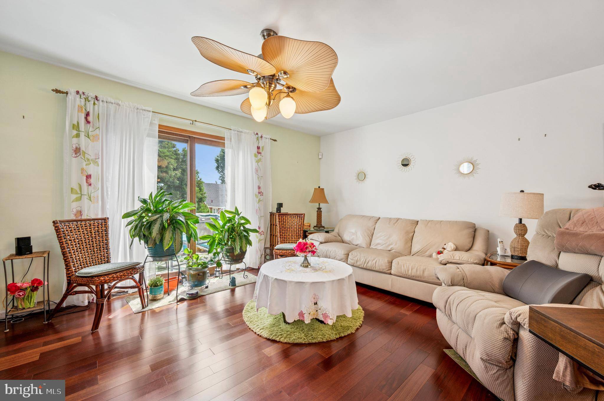Norristown, PA 19401,730 CEDAR LN