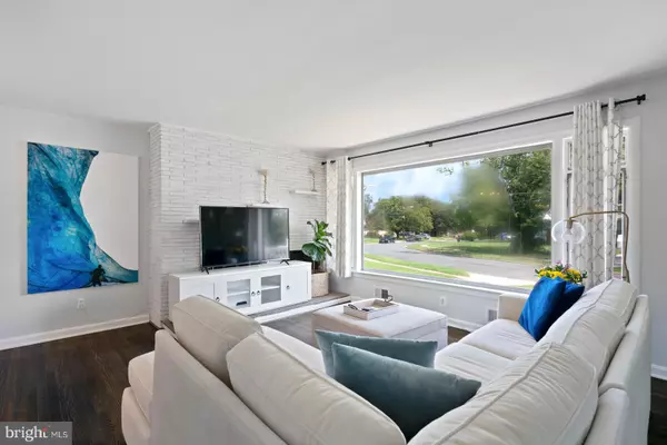 Alexandria, VA 22312,3908 MELVERN PL