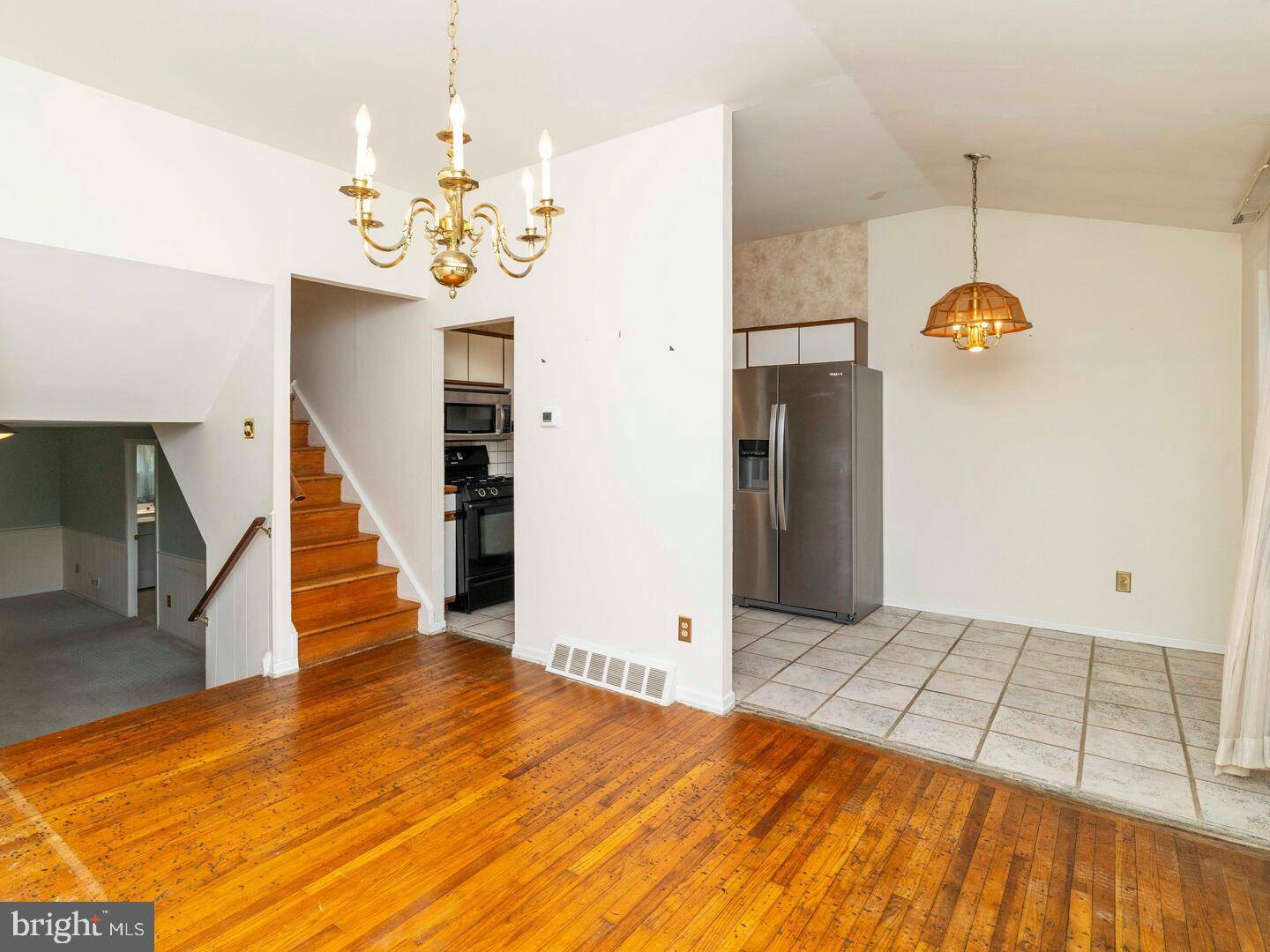 Abington, PA 19001,2868 SENAK RD