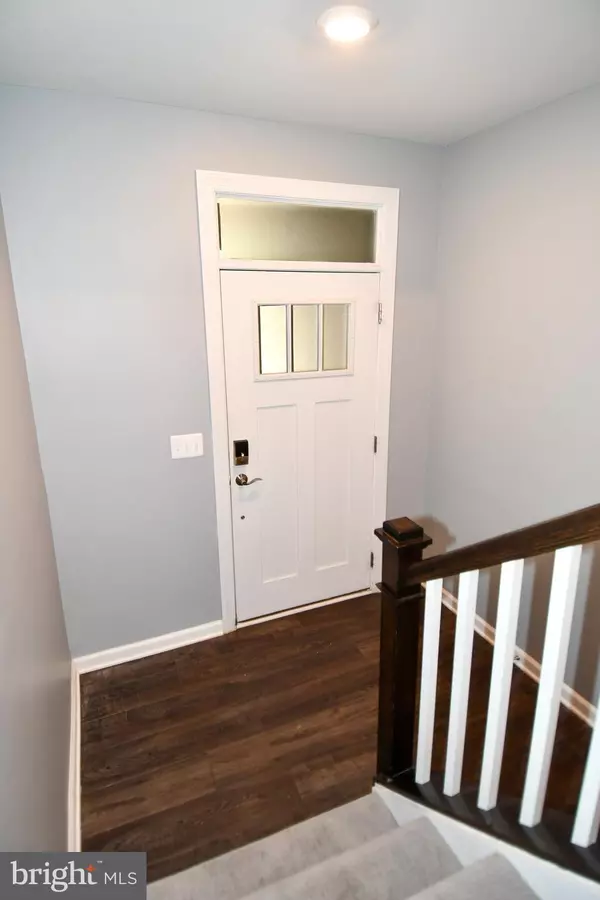 Sterling, VA 20166,20739 HERON LANDING DR