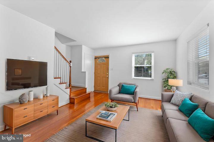 Alexandria, VA 22314,733 S FAYETTE ST