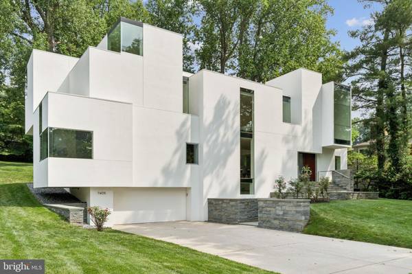 7405 HELMSDALE RD, Bethesda, MD 20817