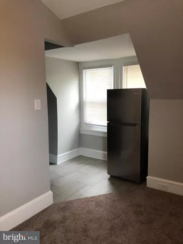 Philadelphia, PA 19128,5936 RIDGE AVE #3