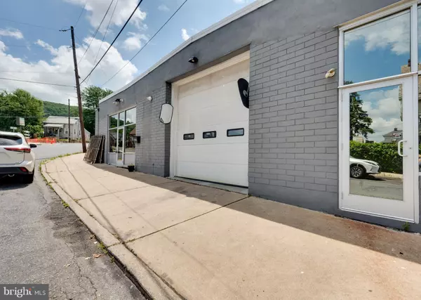Fountain Hill, PA 18015,600 N HOFFERT ST