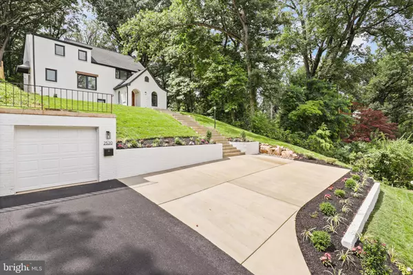 Arlington, VA 22207,2520 N VERNON ST N