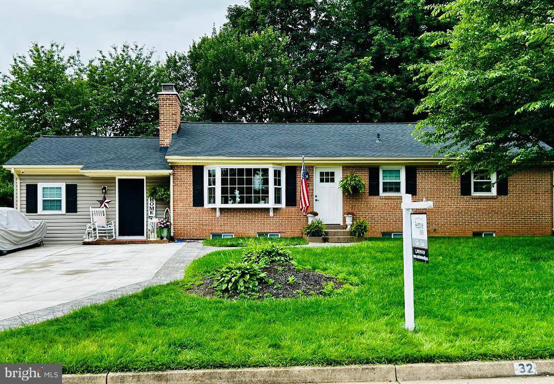 Hamilton, VA 20158,32 HAMILTON TERRACE DR