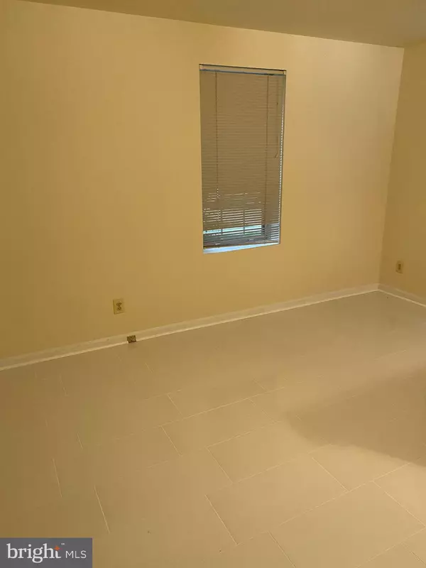 Silver Spring, MD 20901,9006 PICKWICK VILLAGE TER