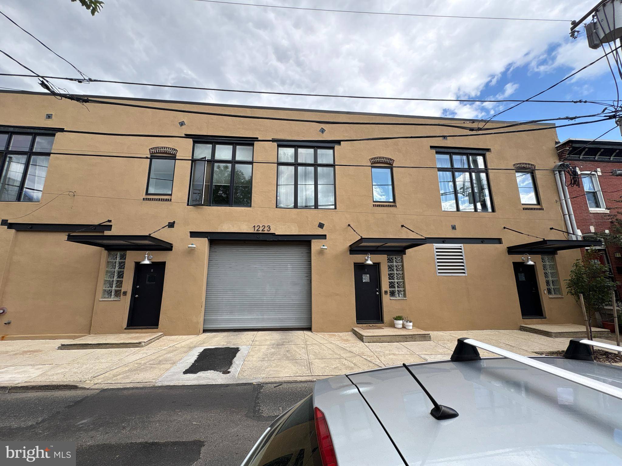 Philadelphia, PA 19146,1222-24 S BROAD ST #I