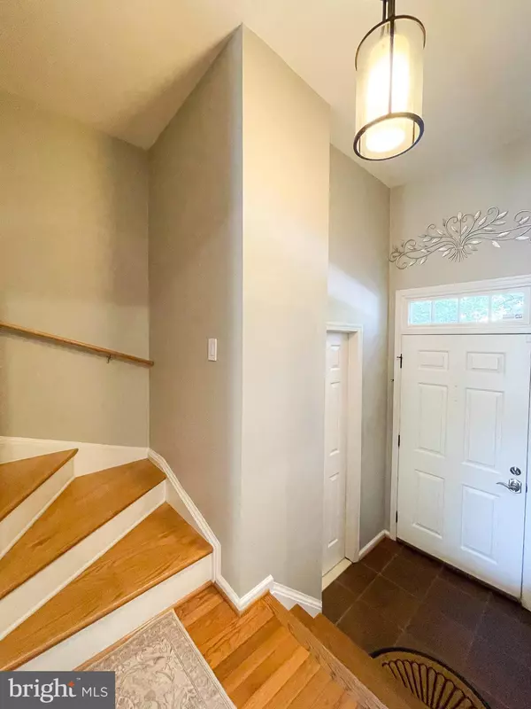 Alexandria, VA 22306,8259 CEDAR LANDING CT