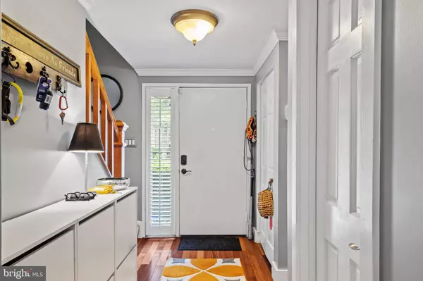 Gaithersburg, MD 20879,9566 FERN HOLLOW WAY