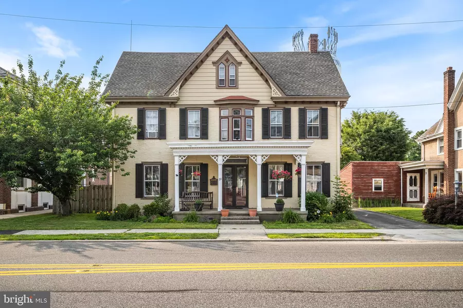 19 WEST AVE, Woodstown, NJ 08098