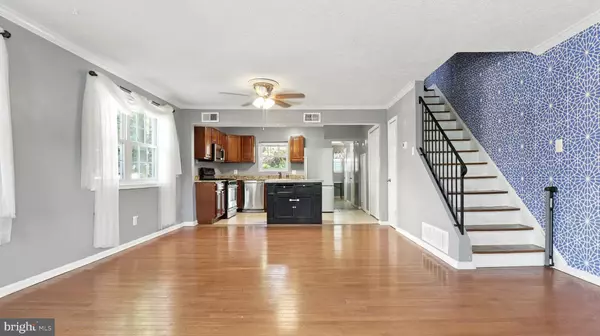 Riverdale, MD 20737,6203 LONGFELLOW ST