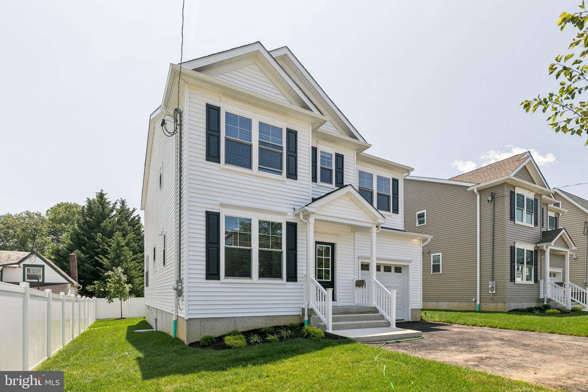 Wyndmoor, PA 19038,906 PLEASANT