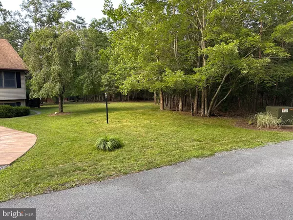 Berkeley Springs, WV 25411,158 PHOEBE LN