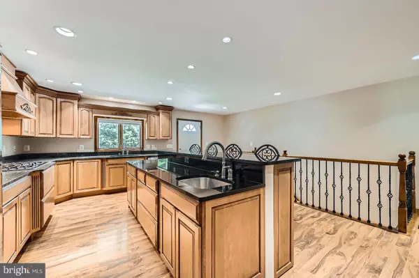 Baltimore, MD 21237,9116 LENNINGS LANE