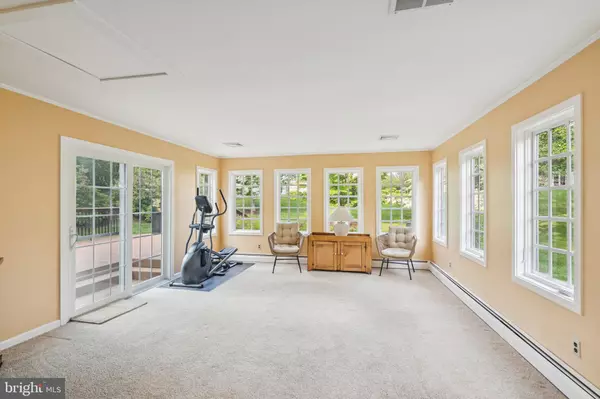 West Chester, PA 19380,1243 GROVE RD