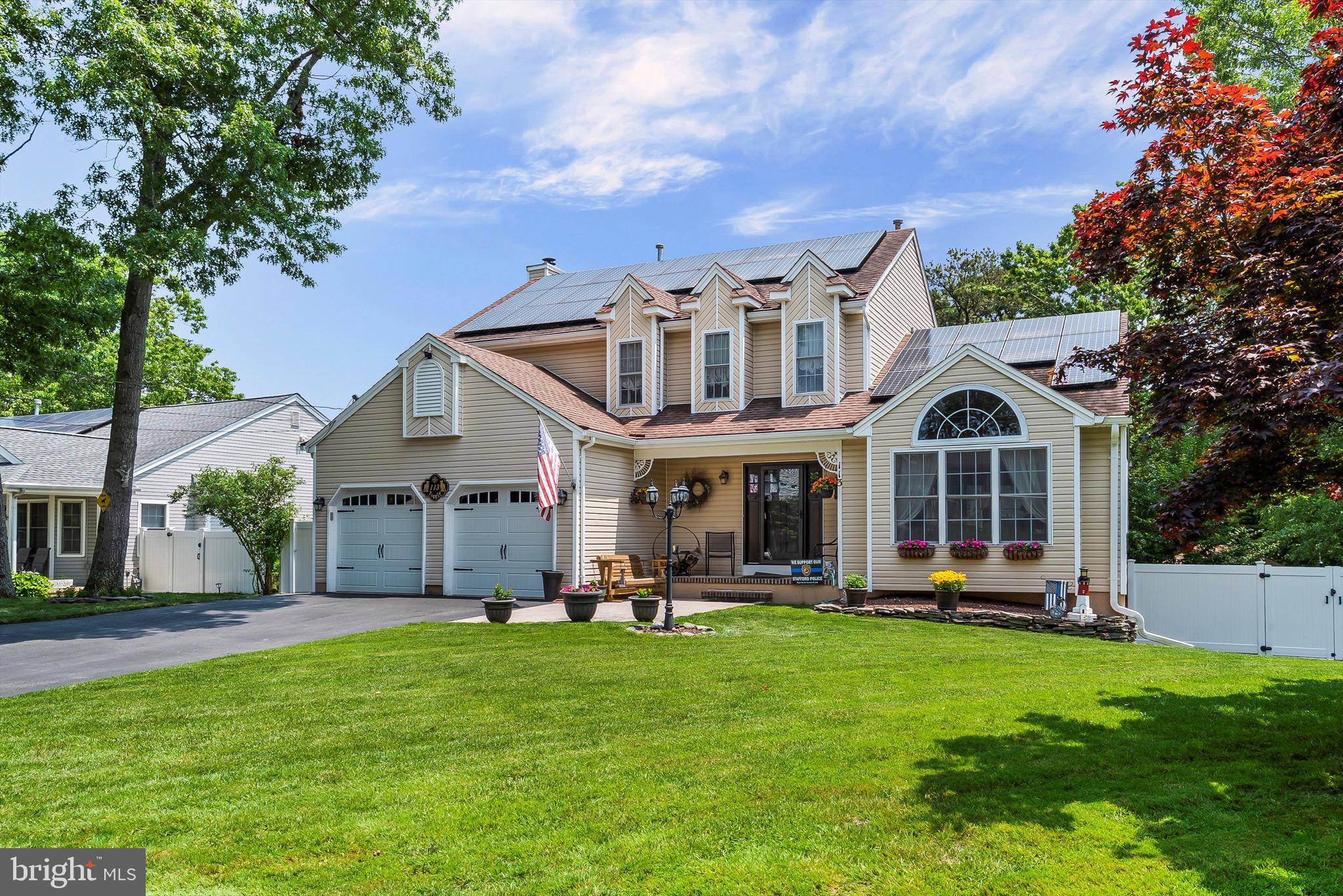 Manahawkin, NJ 08050,113 TOGGLE RD