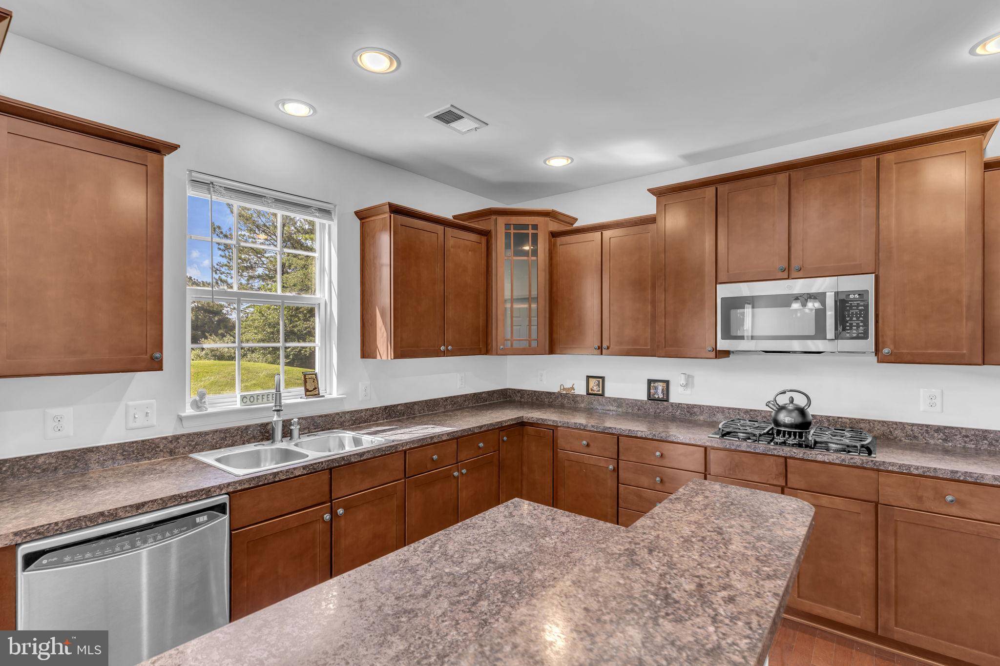 Lexington Park, MD 20653,21305 LOOKOUT DR