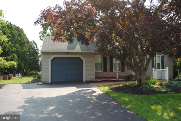 Langhorne, PA 19053,720 ROSS DR
