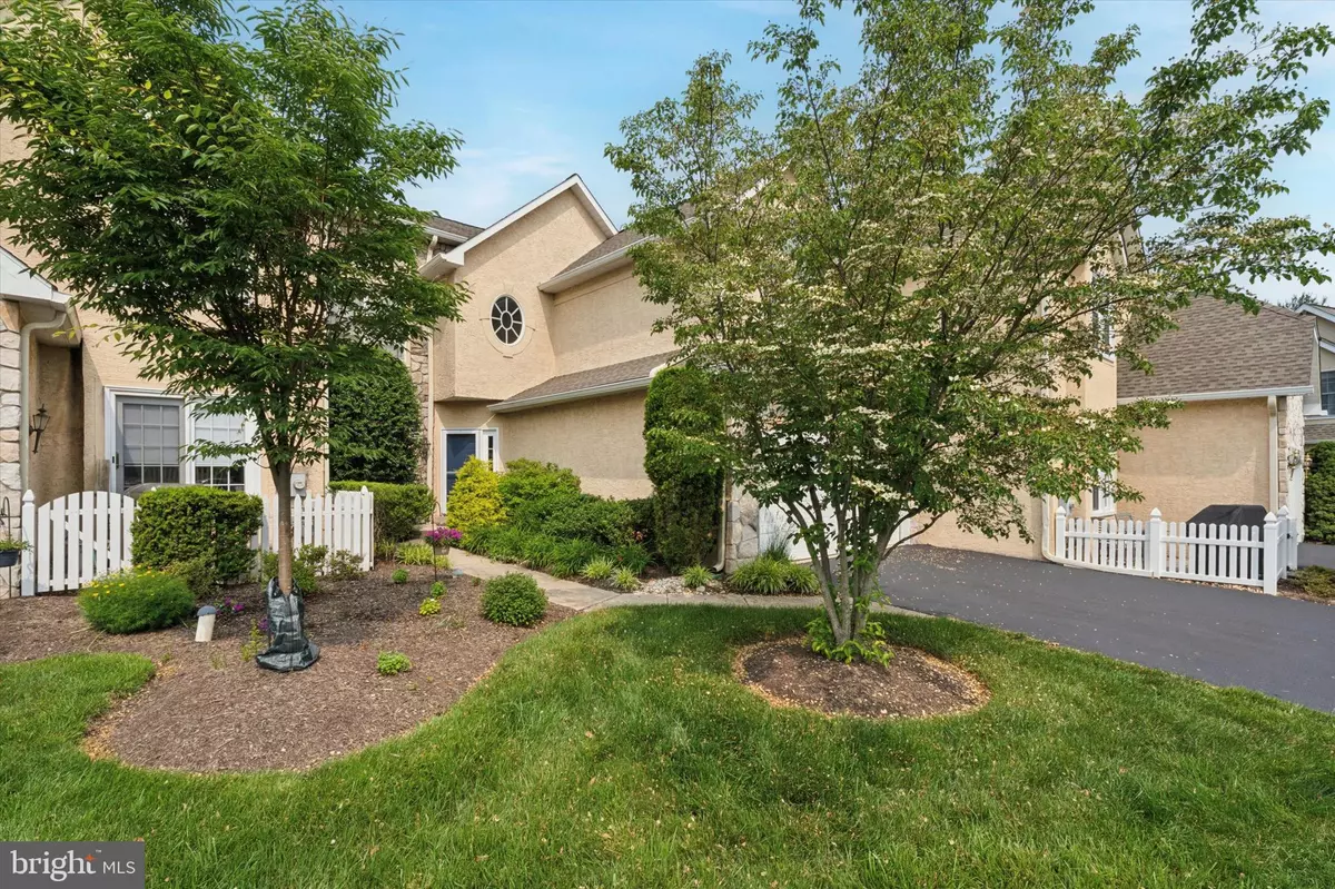 Blue Bell, PA 19422,234 WINGED FOOT DR