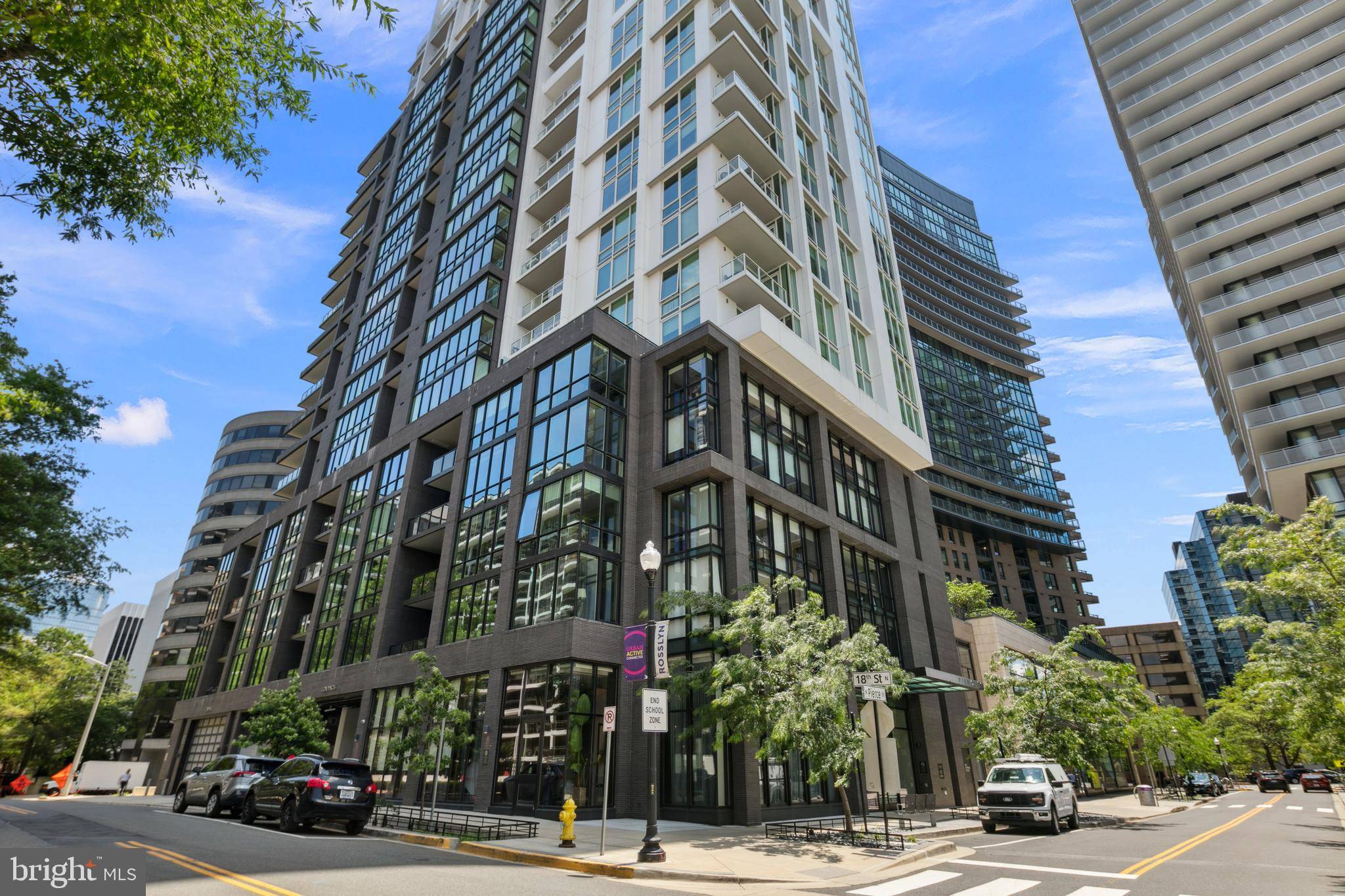 1781 N PIERCE ST #1003, Arlington, VA 22209