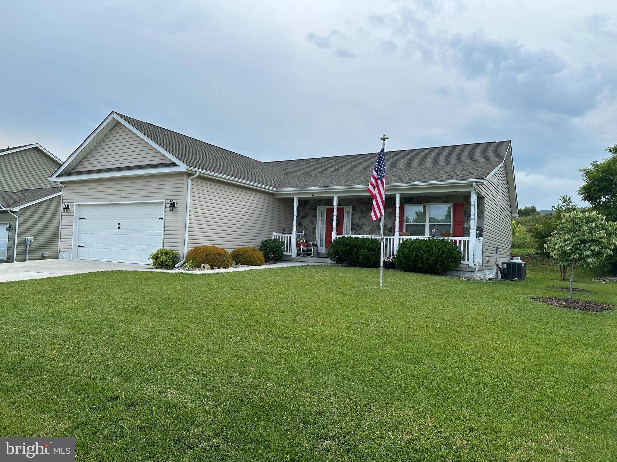 Martinsburg, WV 25403,61 TWICKENHAM DR