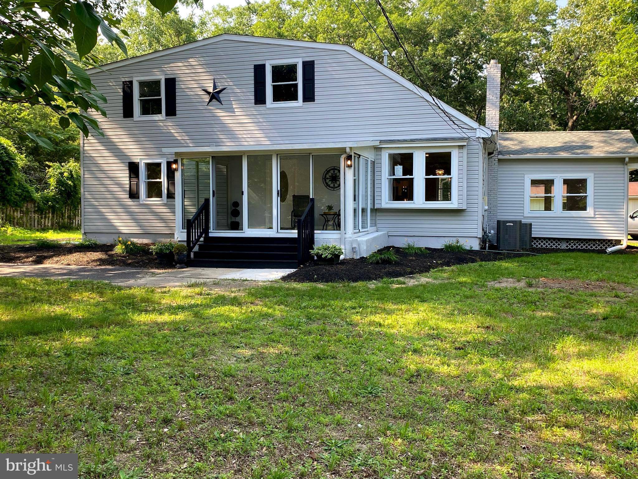 862 MAPLE AVE, Atco, NJ 08004