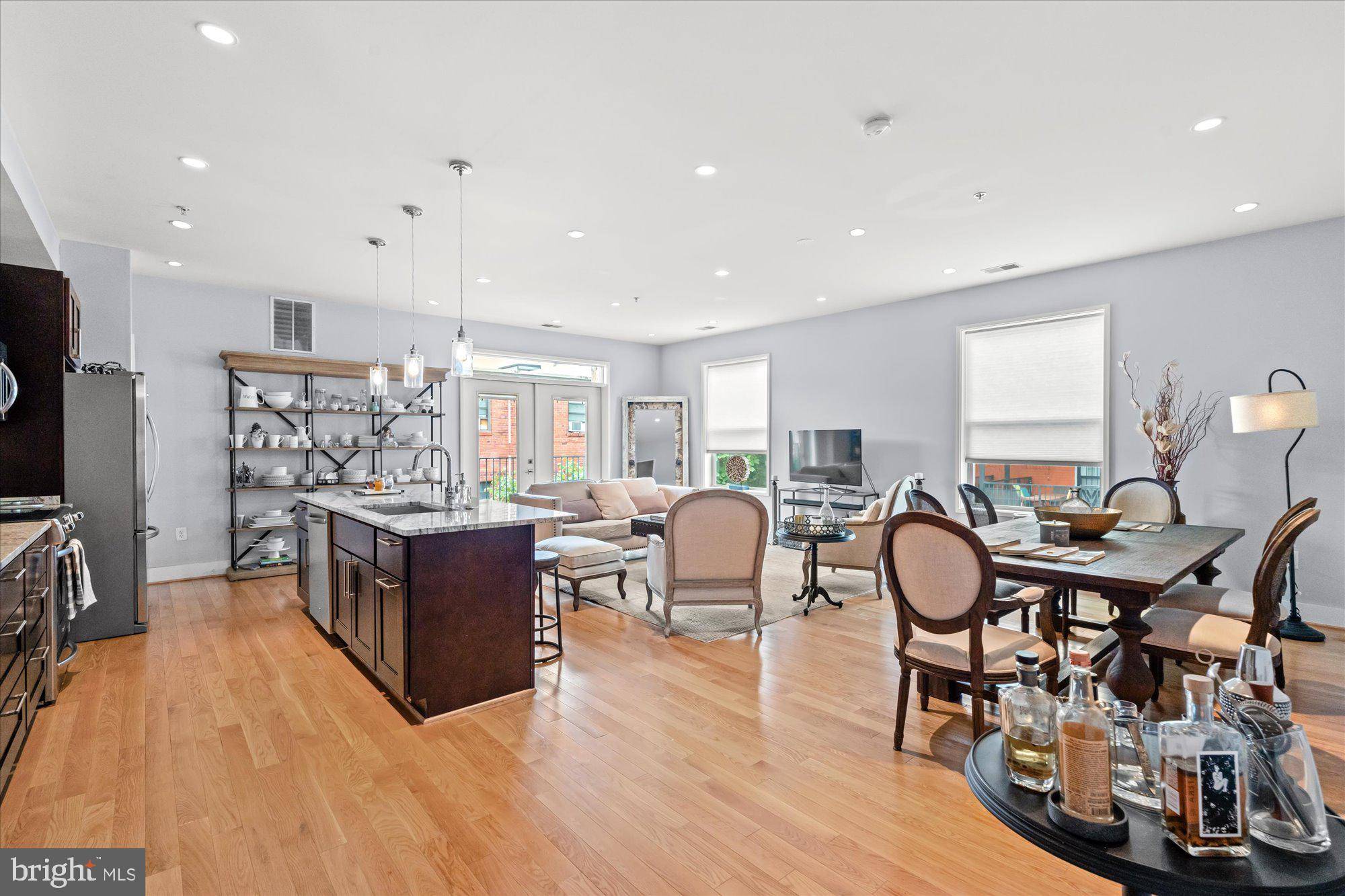 Washington, DC 20010,610 NEWTON PL NW #8