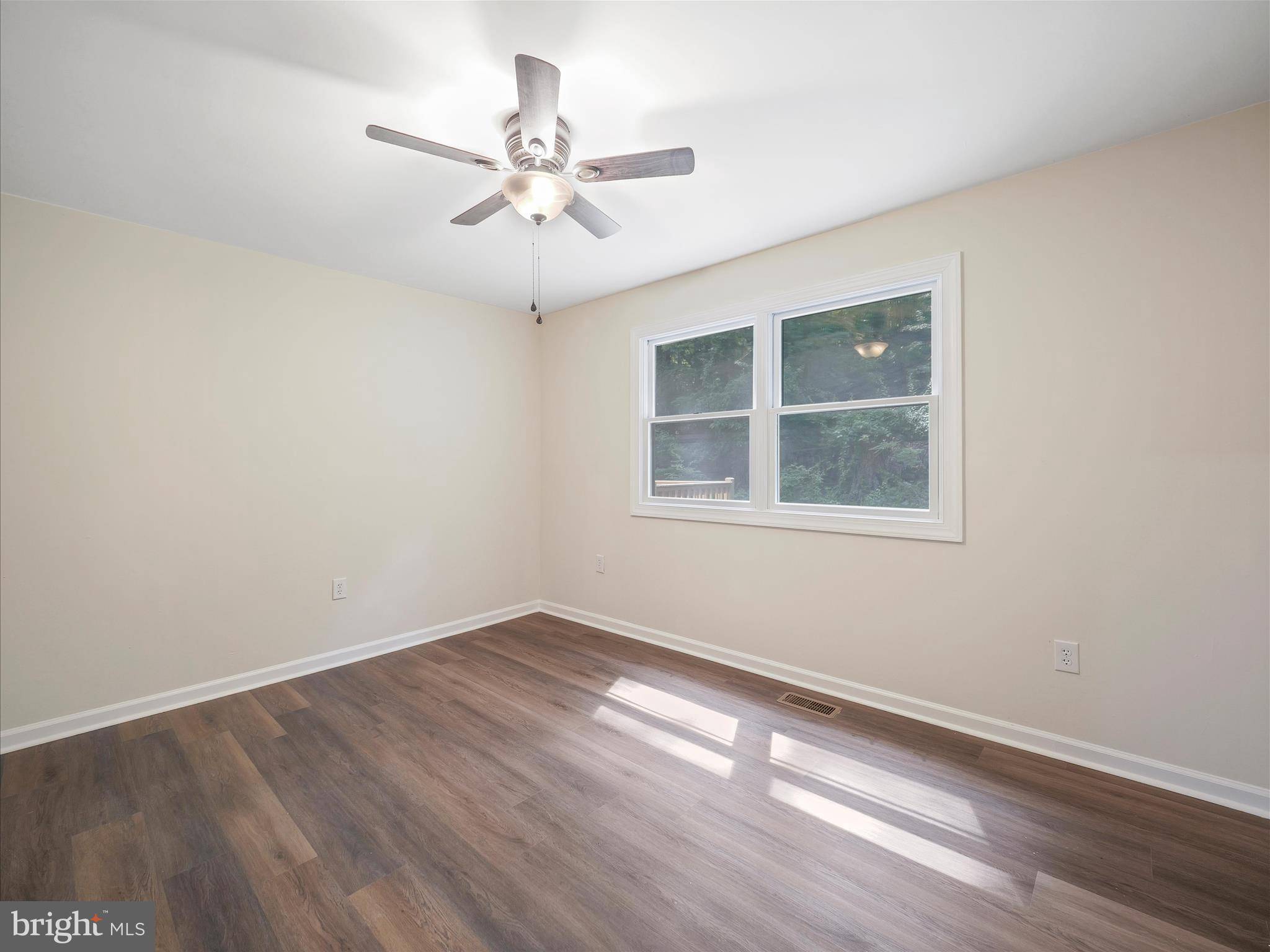 Harpers Ferry, WV 25425,502 WINDSONG RD