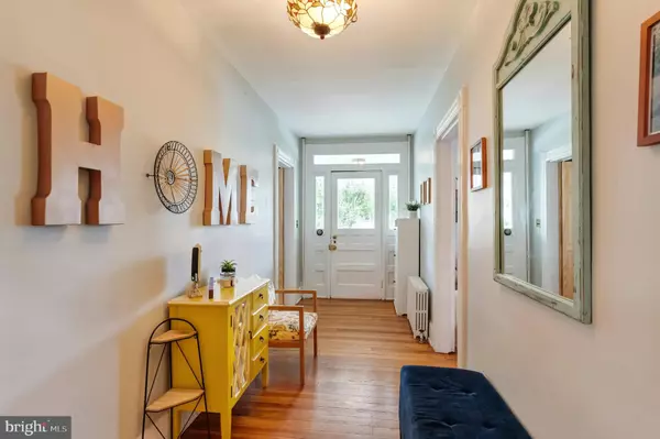 Round Hill, VA 20141,10 NEW CUT RD