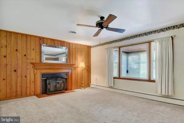 Thurmont, MD 21788,7907 ROCKY ACRE DR