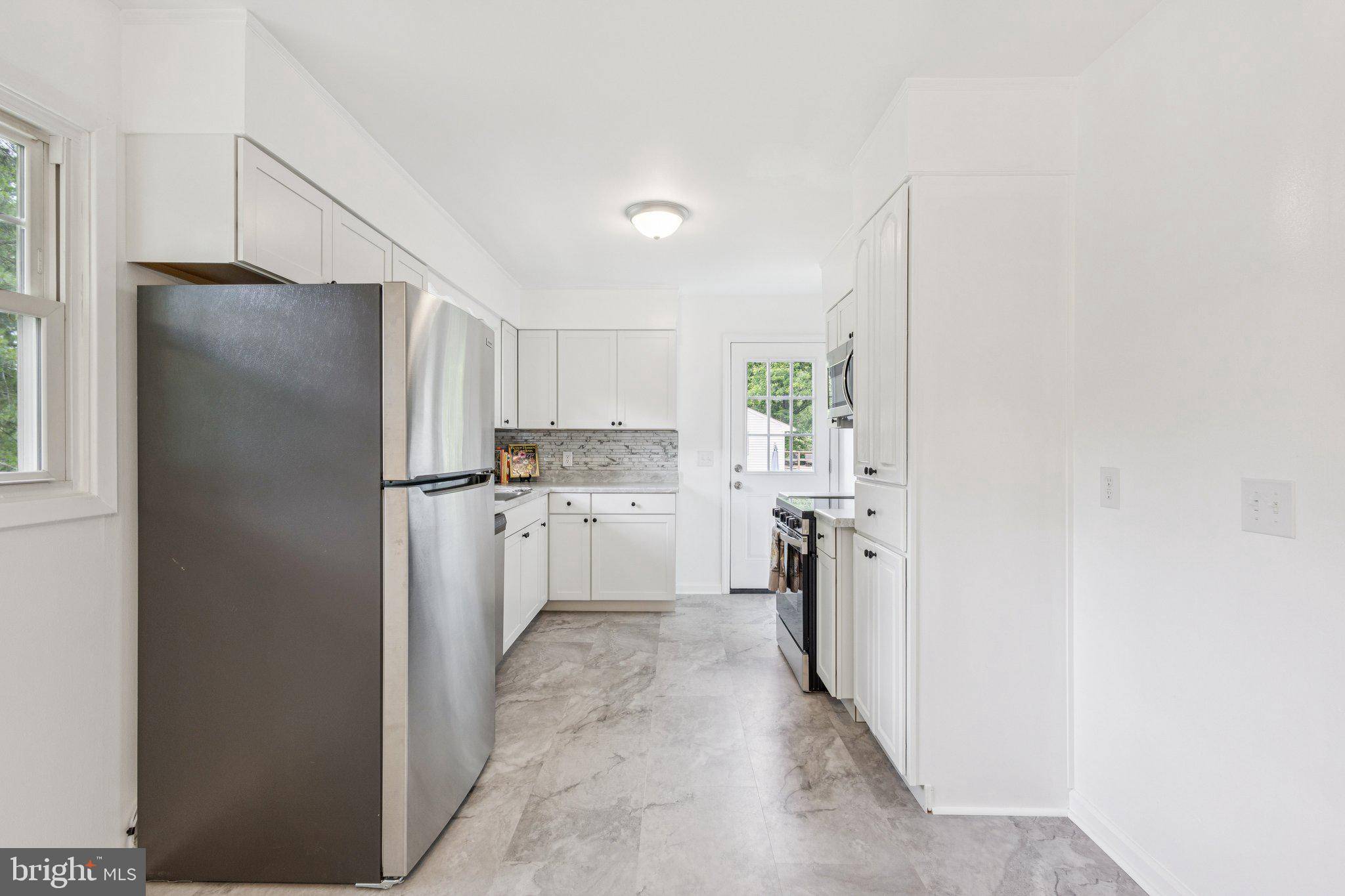 Fredericksburg, VA 22405,55 PEGS LN