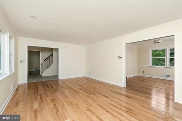 Lawrence, NJ 08648,76 STONICKER DR